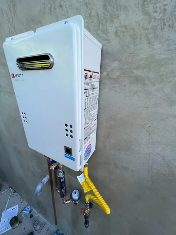 Tankless water heater installation for Watkins Mill homes